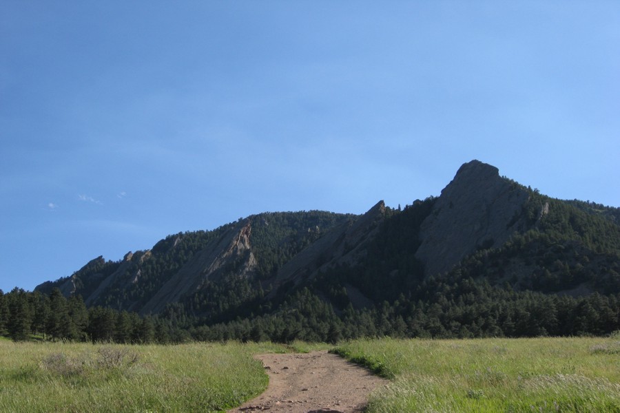 ../image/hiking in boulder 3.jpg